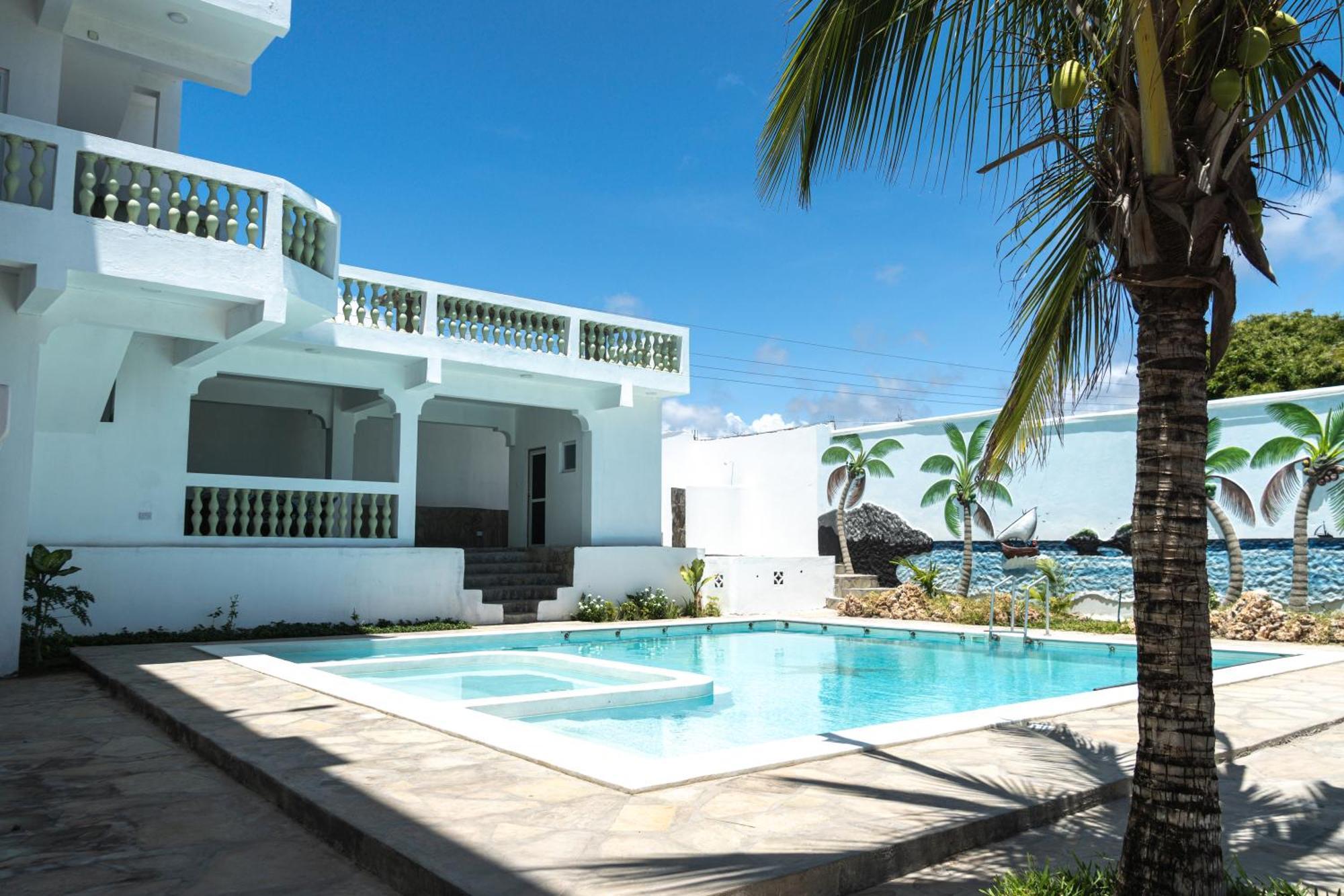 Avana Resort Watamu Exterior photo